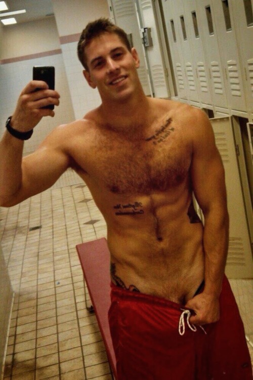 gaystraightmen: Locker room selfies