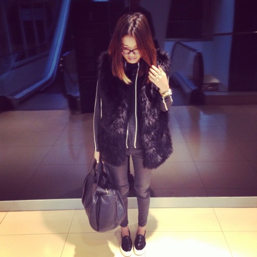 idressmyselff:  Fur &amp; leather day