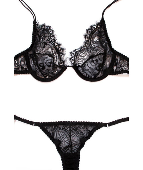 inlovewithburlesquelingerie: Marianna Giordana