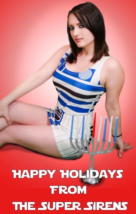 sexynerdgirls:  Holiday R2D2 by Hillz01 on @DeviantArt