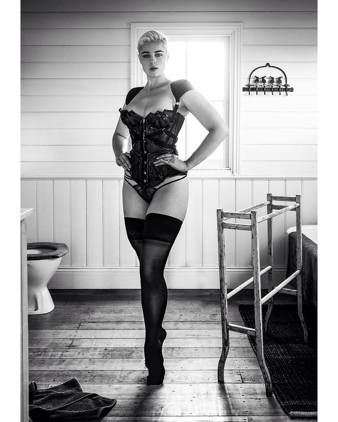 exclusivelyselectedlingerie:    Stefania Ferrario wearing Agent Provocateur   Please