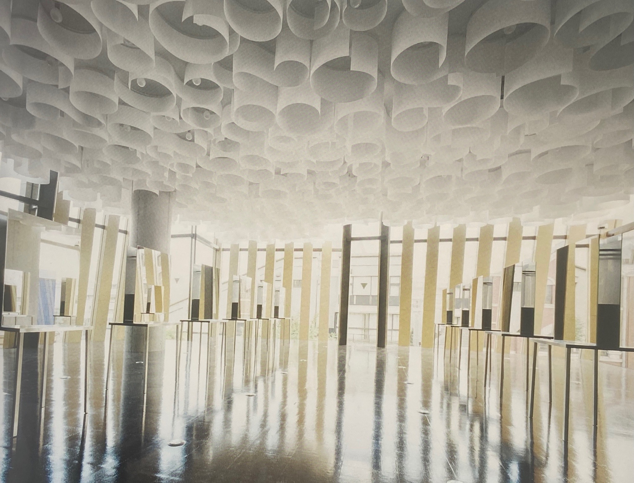 zegalba:Jun Aoki &amp; Associates: Xel-Ha Beauty Salon (2005).             The
