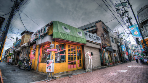 The Hayatochiri boutique in Koenji. Was shooting here this week for one of our upcoming short docume