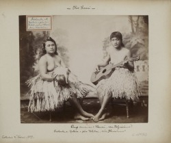   Hawaiian Women, Via Goodoldtime.  