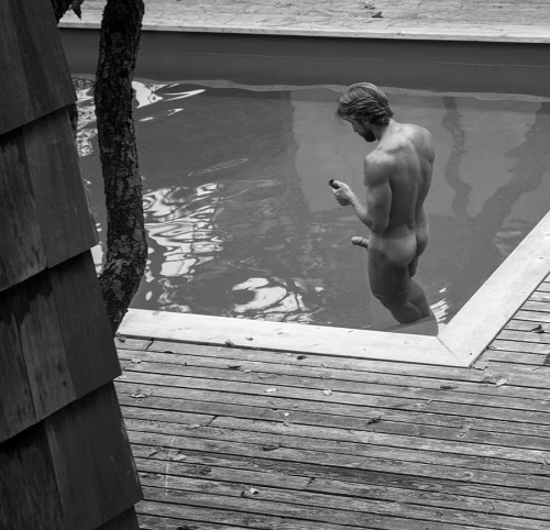 speedobuttandtaint:  Over 60,000 followers. Speedbuttandtaint Hot Speedos, men and butts.- [ ]
