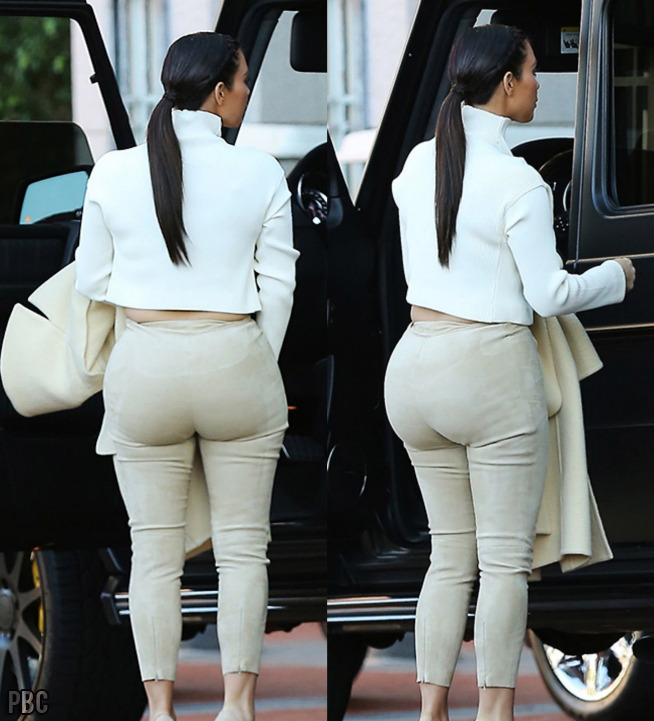 iseebigbooty:  eslamy:  Kim kardashian  Can’t deny her.