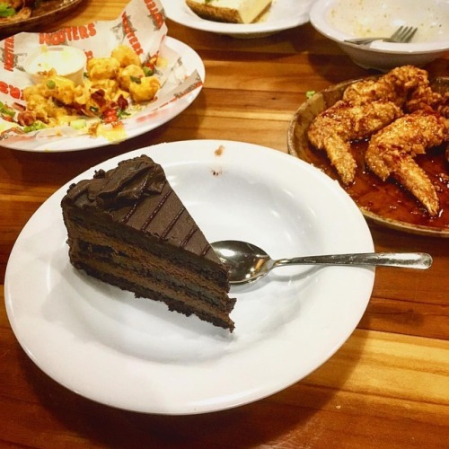 Belated birthday cake- Chocolate Mousse at the North Tampa Hooters. Delicious! . . . . . #hooters #c