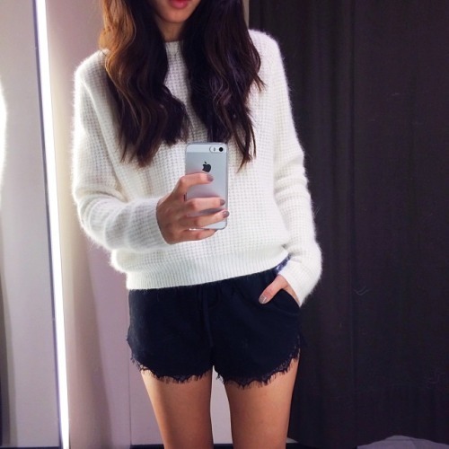 tbdresslove:white sweater==&gt; here          lace shorts==&gt; her