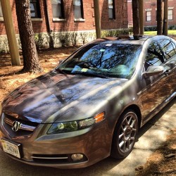 Got my baby back!!!  #tl #types #teamua7 #teamacura #typesswag #teamtypestl #acuracrew #acuragang #acuratypes #acurazineva #acuraeverything #acuratl2008types #acurazinehamptonroadsva #waffles #wafflesandsyrup #cbp #cbp2008 #cbptypestl  (at Naval Station