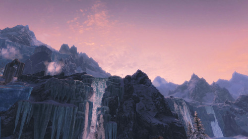 jiro–san:Part 2 of ??? of Skyrim ScreenshotsWindhelm, Sea of Ghosts, Dawnstar, Forgotten Vale,