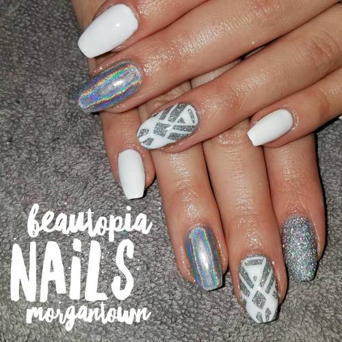 Well, holo there… Marin brought in some Pinterest inspo ❄❄#nails #nailart #nailstagram #naila