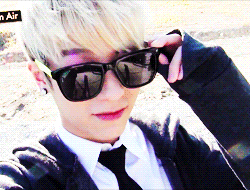 idol-obsessions:  You beautiful human being. 
