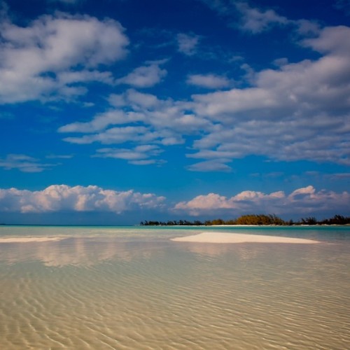 sachakalis:Flats #Bahamas #ocean 