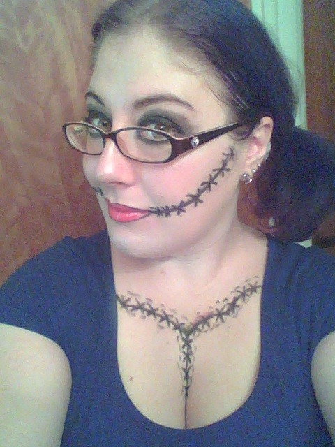 Can you say last minute Halloween outfit that’s eighty percent black eyeliner?!