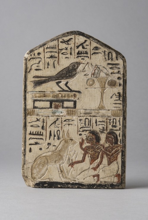 historyfilia:Stela dedicated to the “swallow” and “the cat” by the draftsman NebraLimestone. New Kin