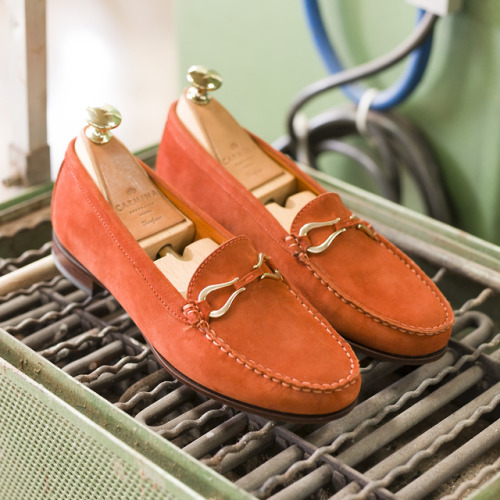 Introducing our new women horsebit loafers blake welted. Discover at Carmina Shoemaker website &