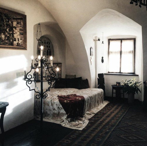 monthly-destination:Inside Bran Castle, RomaniaSource: romaniapitoreasca