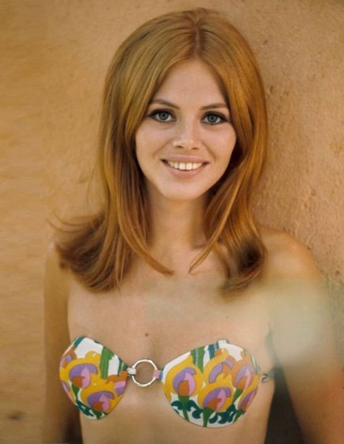 Britt Ekland Nudes &Amp;Amp; Noises  