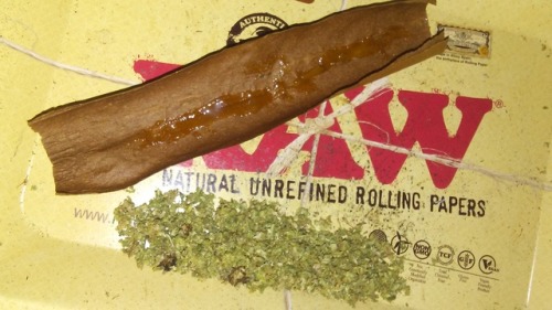 harley-mrj: “Double Diesel ” Sour Diesel wax on the shell &amp; Sour Diesel flower t