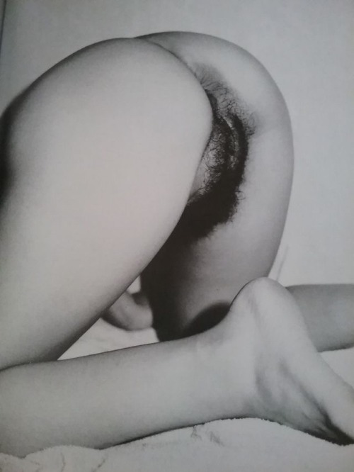 eperszajsrozsa:Nobuyoshi Araki - 世界の起源 Nobuyoshi Araki