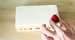 vintae:  Japanese Strawberry Shortcake (by KitchenTigress) 