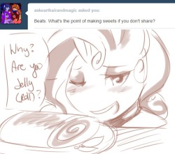 askearthairandmagic:  asksweetcream:  I share…with those I feel fit.. or with those brave enough to dare take them.    Beats: The jelly roll is MINE!!!  X3 Sneaky Beats! &gt;w&lt;