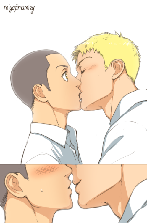 miyajimamizy:  Connie is so cute and Reiner likes smol cutie  Instagram