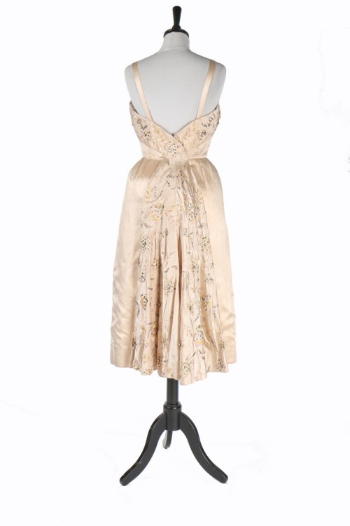 Paquin cocktail dress, late 1950′sFrom Kerry Taylor Auctions