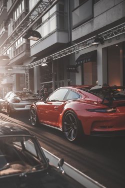 thelavishsociety:  Porsche Options by Lorenzo