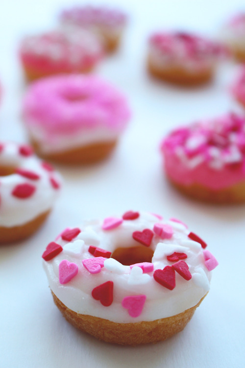 Porn Pics sweetoothgirl:  Valentine Mini Baked Donuts