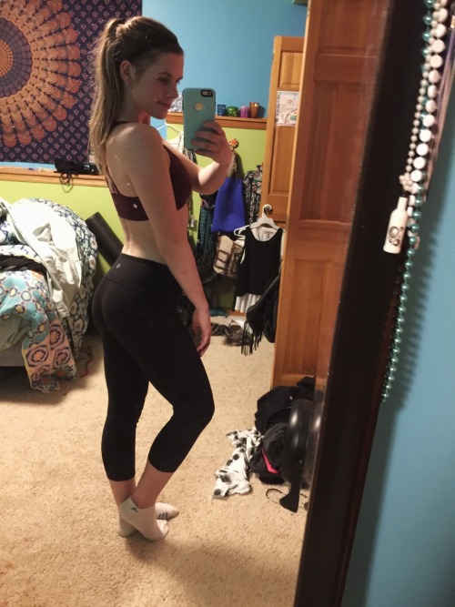 Leggings, Yoga Pants, tights. porn pictures