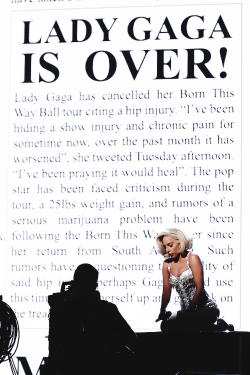 ladygagacentral:  http://bit.ly/13iJpGf   &ldquo;A serious marijuana problem&rdquo; is there such a thing?!