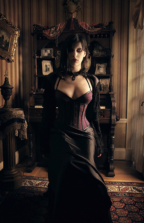 victorian-goth:  Victorian Goth