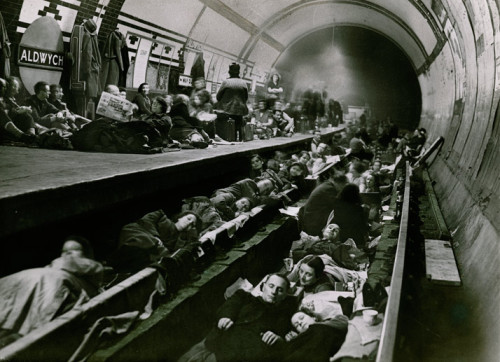 roses-and-railways:Londoners seeking overnight safety in the Aldwych tube station, 1940.