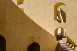 s-h-e-e-r:  Jantar Mantar by Molly Brown