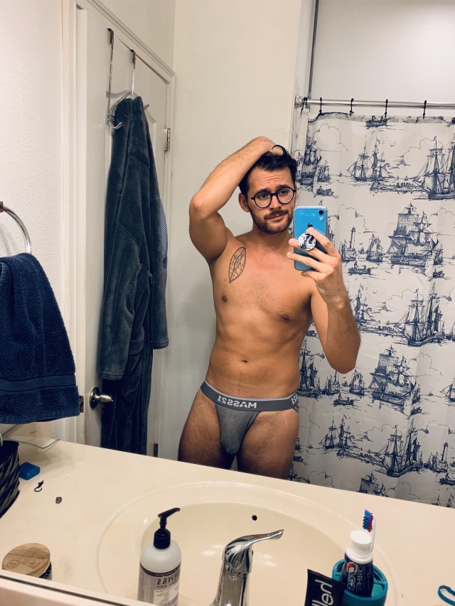 deadpoolminusthepool:I exclusively wear jockstraps these days apparently 