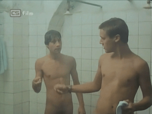 czech-them-out:    Pavel Kříž and David Matásek in Zámek Nekonečno (1984)   