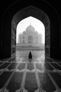 sudseite-des-himmels-6:   Taj Mahal (Agra, India) by David_Michel #SocialFoto  http://theboykeeper.blogspot.com/2015/01/1-8-15.html?m=1 