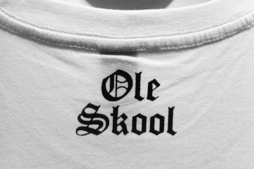 old-school-shit:  Shop Ole Skool NOW at: http://oleskool.bigcartel.com/ Based in Australia, Ole Skool provides you with one of the best 100% cotton quality shirts Australia can offer, as well as inks. Each product is exclusively handled and printed by