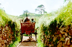 dungeonsdeepcavernsold:The Fellowship of the Ring (2001) ❖ An Unexpected Journey (2012)