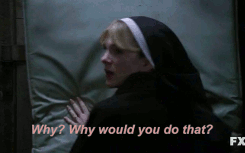 Lana and Mary in 2x01 Welcome to Briarcliff [4/5]