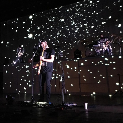 Arlington Theater | Santa Barbara, CA | 4.18.17Photo 1: bcuttler [IG]Photo 2: thethisthis [IG]Photo 