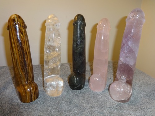 Suddenly I’m now on this stone and crystal dildo kick&hellip;They’re all somewhere around 7″ long.Le