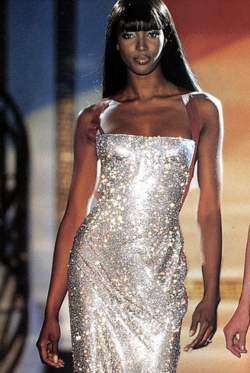 naomihitme:  Naomi, Atelier Versace Fall/Winter 1995 