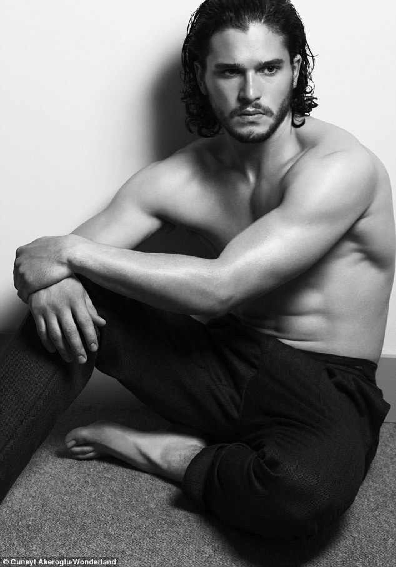 Kit Harington http://imrockhard4u.tumblr.com