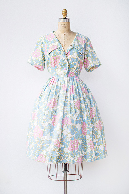 gracefullyvintage:judyinlove:1950s Dresses.:’)