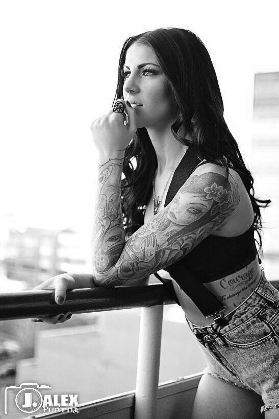 tattooedladiesmetal:  Vicki Francia J Alex