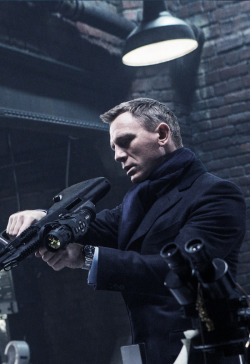 johnnybravo20:  Daniel Craig - Spectre (2015) 