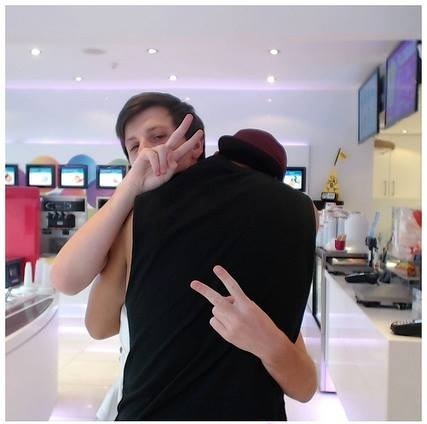 merylstreepismymom:  I got to see my boyfriend today I’m so happy!!! 