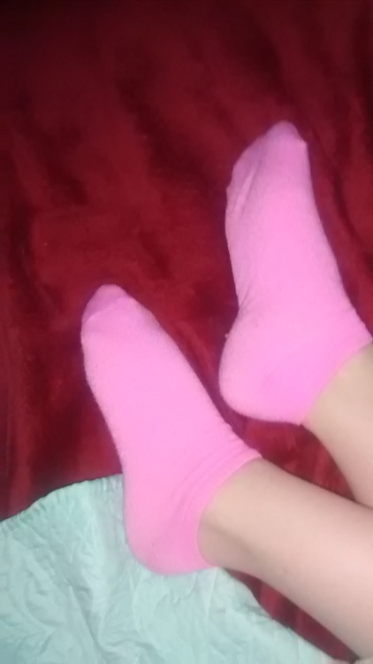 mysweetlittlefeet: Good morning, hope everyone has an awesome day! I’m wearing these new socks in. W